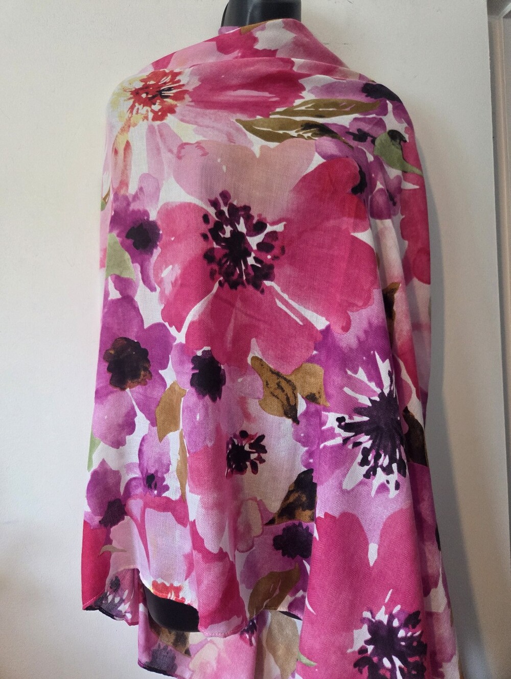 Designed in Canada Alison Sheri Pink Floral Wrap